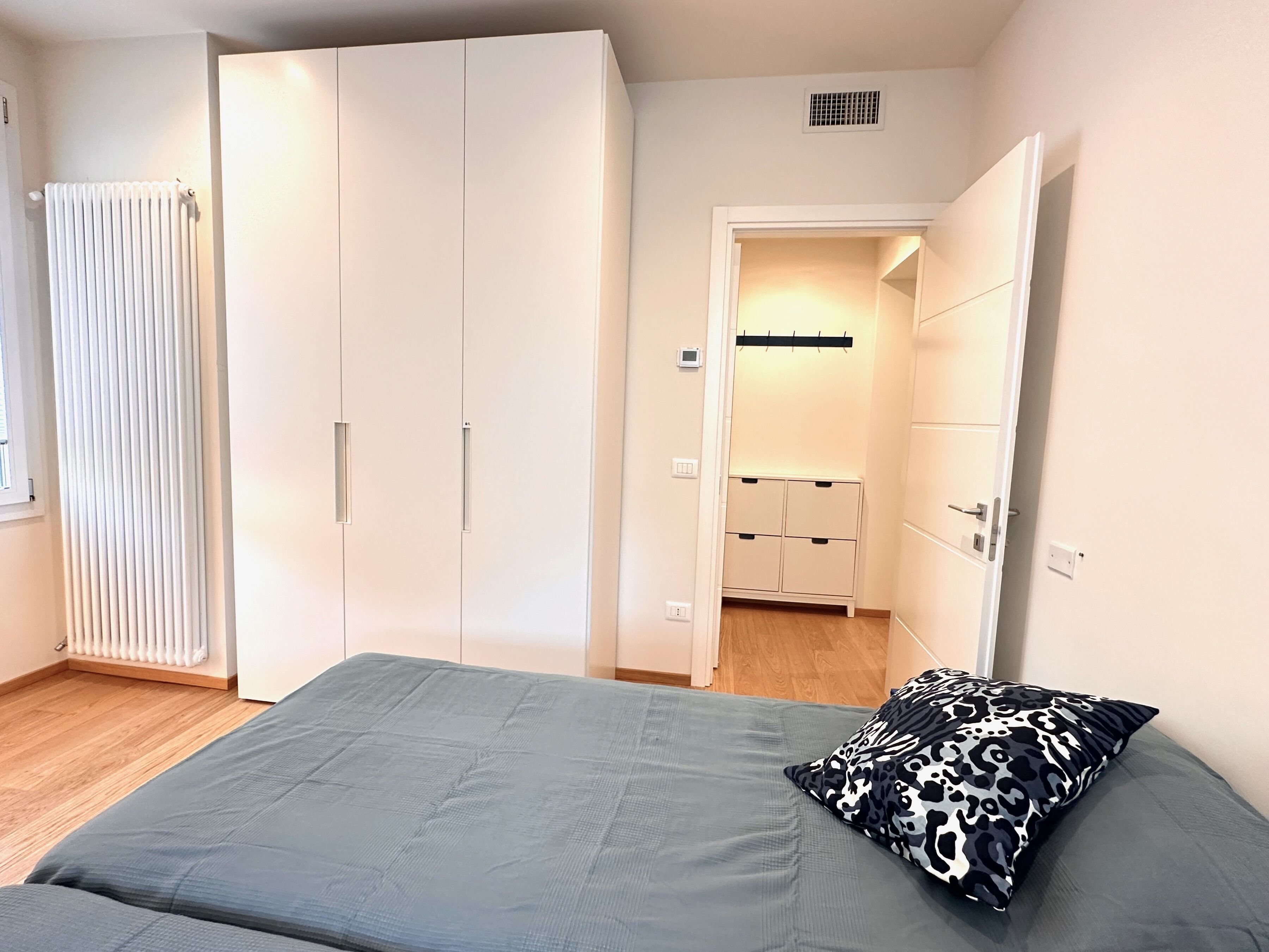 Luxury-Apartment | 2 Schlafzimmer, Schreibtisch, schallisolierte Zimmer