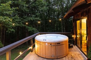 Terrace/patio - Destino Catskills Chalet - Hot Tub and Fire Place (Roxbury)
