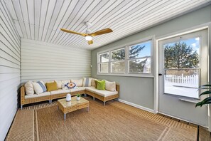 Älytelevisio, kirjoja