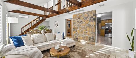 智能電視、書籍