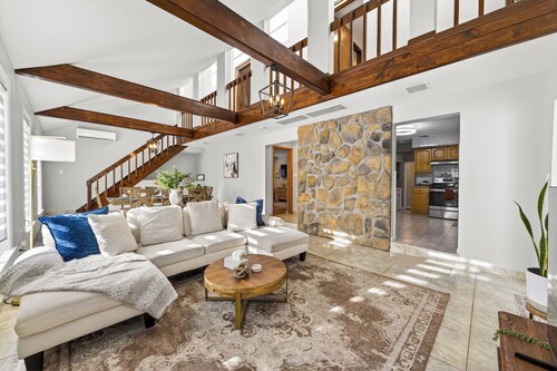 3-bedroom vacation home just 12 minutes from Lafayette and Lehigh College.