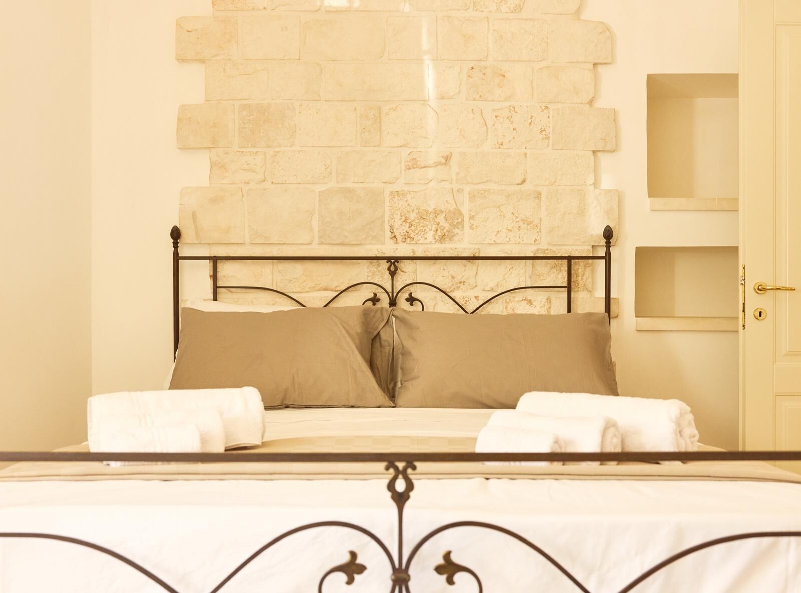 2 camere, ferro/asse da stiro, culla da viaggio, Wi-Fi gratuito