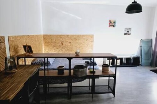 Le studio de Max : Terrasse et Parking