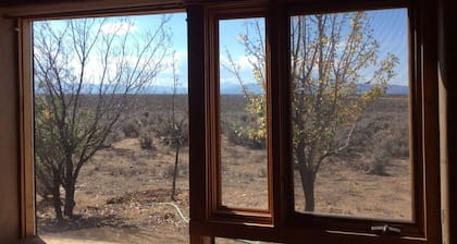 Special Rates-Private Taos Home. Beautiful Oasis.