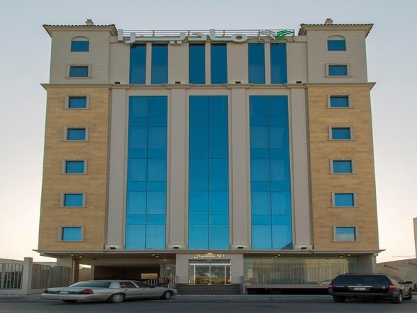 Exterior - Madeira Hotel (Al Khobar)