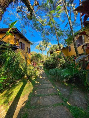 Property grounds - Praias, Cachoeiras, Piscina-cond.pousada Aldeia (Praia de Boiçucanga São Sebastião)