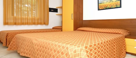 2 bedrooms