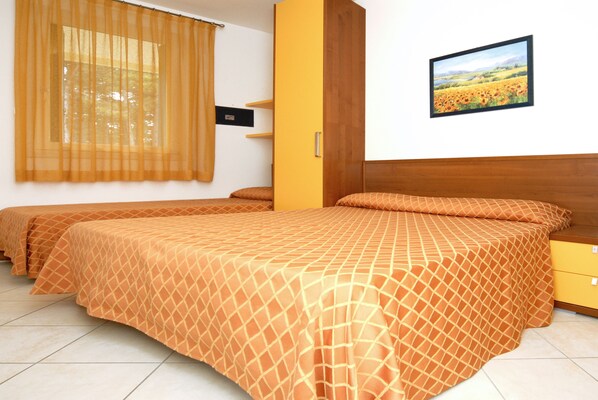 2 bedrooms