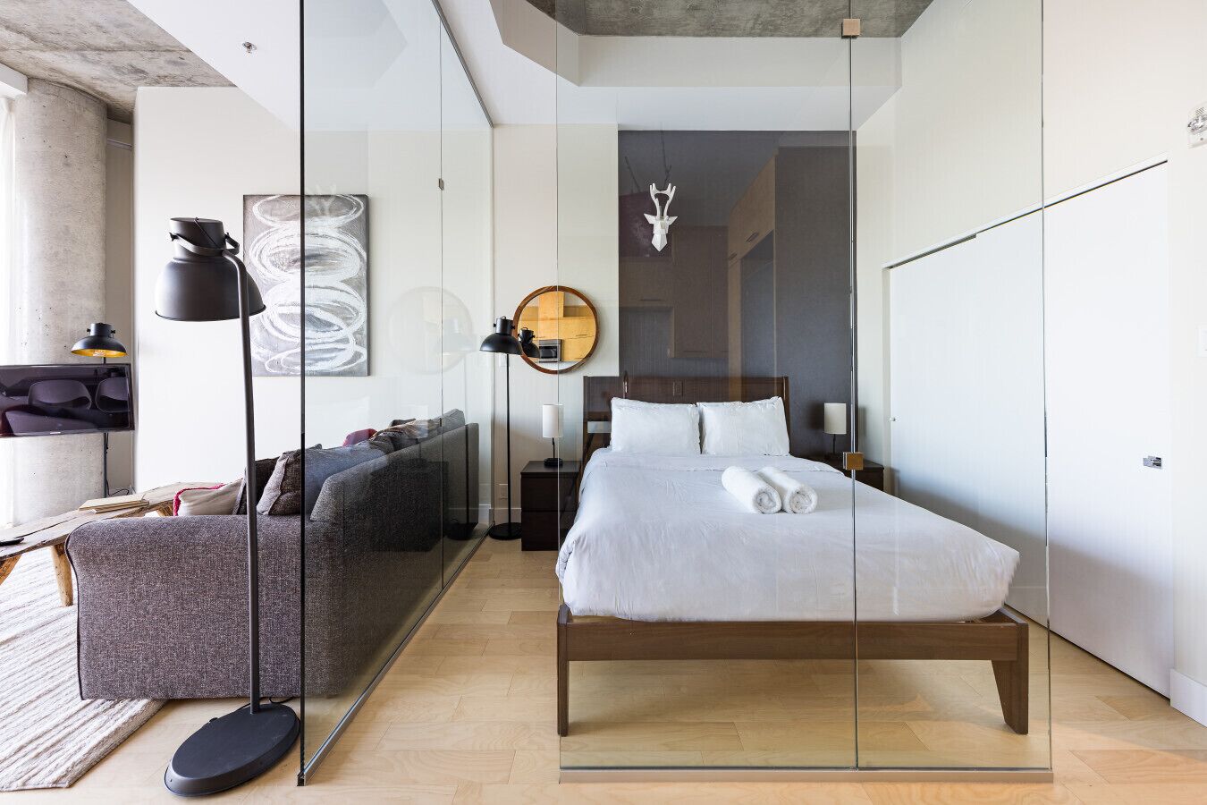 Desk, iron/ironing board, travel crib, WiFi