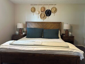 4 dormitorios, tabla de planchar con plancha, wifi y ropa de cama