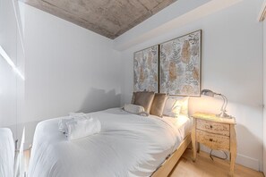 2 dormitorios, tabla de planchar con plancha, wifi