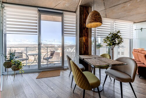 Les Immeubles Charlevoix - 760412