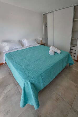 2 bedrooms, travel crib, WiFi, bed sheets - Exclusive and Peaceful Property in Luján de Cuyo (Luján de Cuyo)