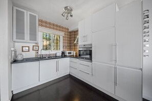 Fridge, microwave, oven, dishwasher
