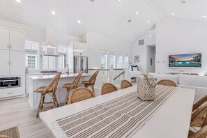 Mökki (3 Bedrooms) | Sisätilat