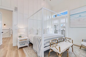 Exterior - Sail Away 560 SOU (Port Aransas)