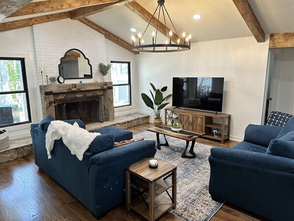 Smart TV, fireplace, video games, books