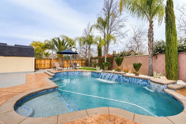 Pool - Outdoor Oasis + Hot Tub! Spacious Clovis Home (Clovis)