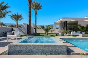 House, Accessible | 5 bedrooms - Luxurious Rancho Mirage Estate w Pool Spa (Rancho Mirage)
