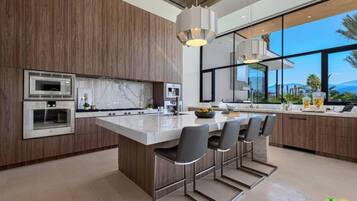 House, Accessible | 5 bedrooms