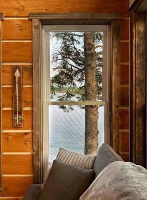 Interior - Private Island on Georgian Bay: Parry Sound (The Archipelago)