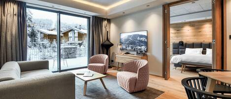 1 bedroom, premium bedding, down duvets, Select Comfort beds