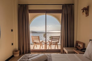 Dobbeltrom – deluxe | Sengetøy av topp kvalitet, minibar, safe på rommet og lydisolert