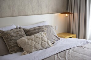 3 soverom, skrivebord, strykejern/-brett og wi-fi (inkludert)