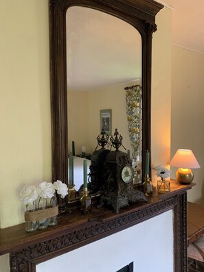 3 bedrooms, iron/ironing board, free WiFi - Maison Gite 7 Pers au Pied Château Médiéval, au Cœur Plus Beaux Villages France (Prudhomat)
