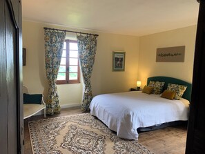 3 soverom, strykejern/-brett og wi-fi (inkludert)