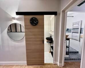 Interior - Appartement Confortable de 4 Chambres à Coucher sur la Seine (Paris)