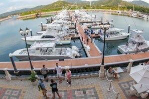 Marina - Gorgeous view - finest luxury (Playa Flamingo)