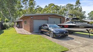 Property grounds - Water's Edge Bundalong (Bundalong)