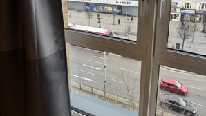 Unclassified image, 4 of 28, button - Phoenix 2 Bedroom Apartment in london (London)