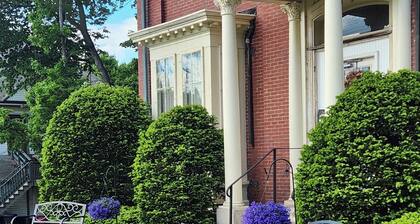 Peaceful Maine B&B Room Cozy Stay + Farm-Fresh Breakfast Room 5