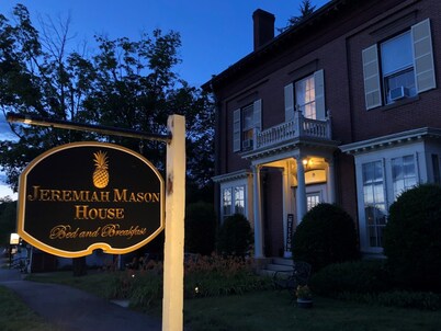 Picturesque bed and breakfast, nestled in the foothills of the white mountains.