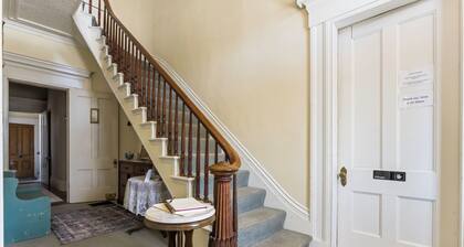 Peaceful Maine B&B Room Cozy Stay + Homemade Breakfast - Room 4