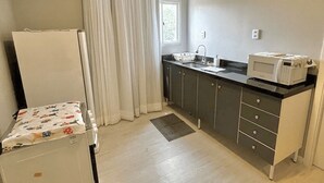 Basic Suite | Bahagian dalam