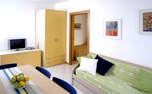 Apartment, 1 Schlafzimmer, Balkon, Stadtblick | Innenbereich