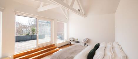 奢华复式 | 3 多间卧室、熨斗/熨板、免费 WiFi