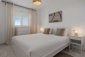 2 soverom, strykejern/-brett, wi-fi og sengetøy