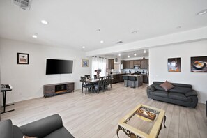 Smart TV, tenis de mesa y libros
