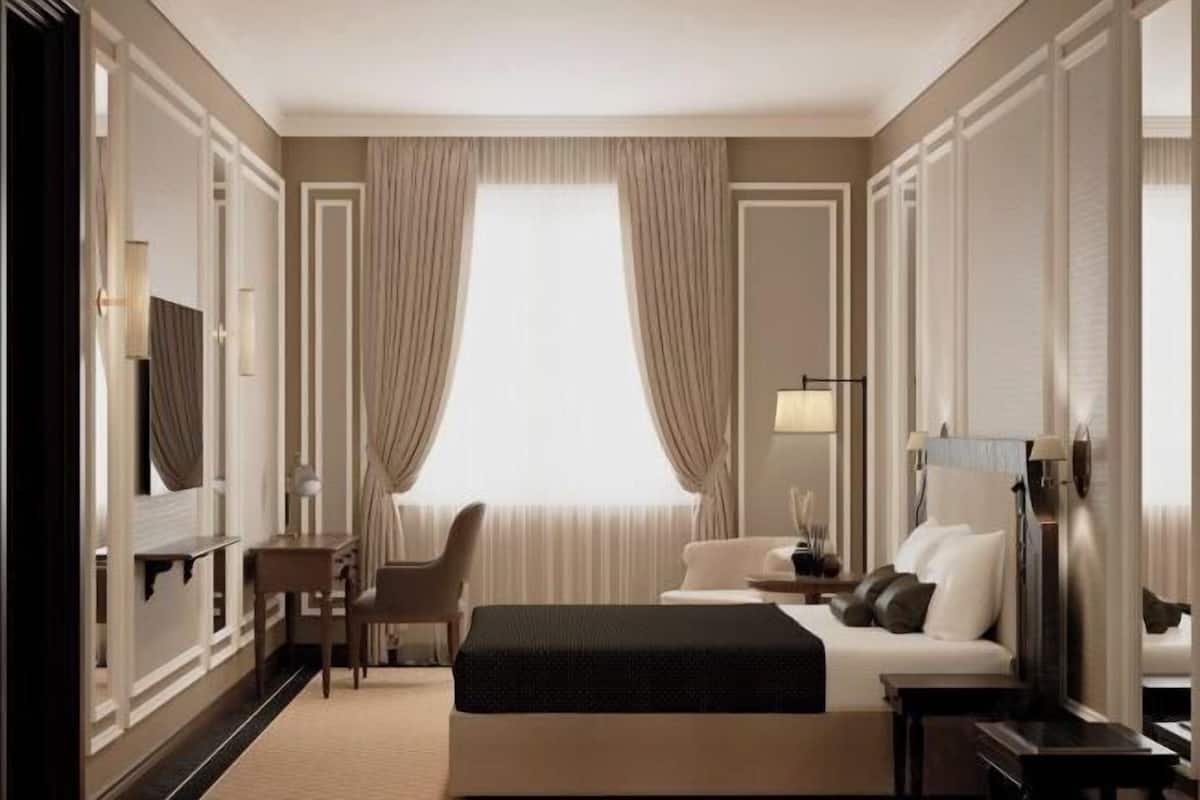 1 bedroom, Egyptian cotton sheets, premium bedding, down duvets