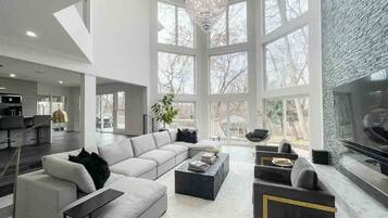 TV, fireplace, video games, stereo