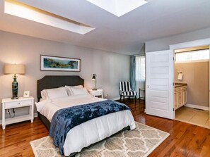 3 Schlafzimmer, Zimmersafe, Schreibtisch, Reisekinderbett