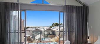 Milieu at Seine (2Bed 2Bath) - Milieu at Seine - Lush apartment with outstanding living spaces.