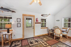 Dining - Whispering Pines Cabin 2 (Lakeside)