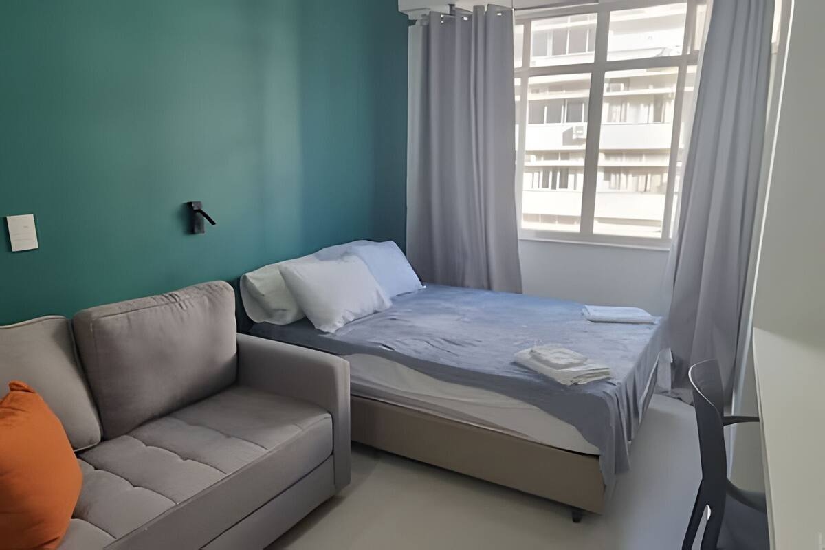 Apartamento | Wi-Fi de cortesia, roupa de cama