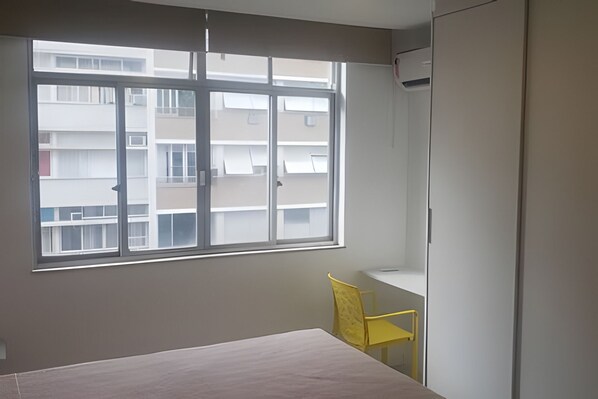 Basic Apartment | Free WiFi, bed sheets