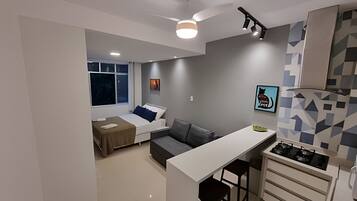 Wifi gratis y ropa de cama